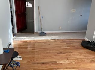 146-16 223rd St, Springfield Gardens, NY 11413
