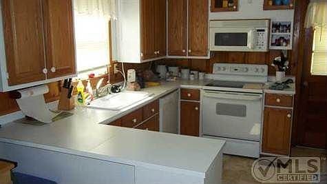 4th image of 44 Horseshoe Bend Ln