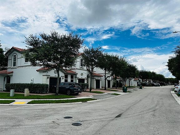 3rd image of 7829 NW 108th Pl #7829