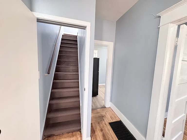 269 Altamont Ave — Photo 7