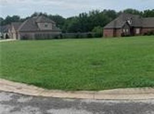 825 Baker St #25, Pea Ridge, AR 72751