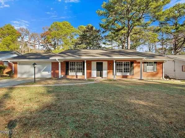 1956 Bienville Dr, Jackson, MS 39212