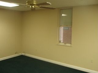 4th image of 8 Saint Andrews Ct