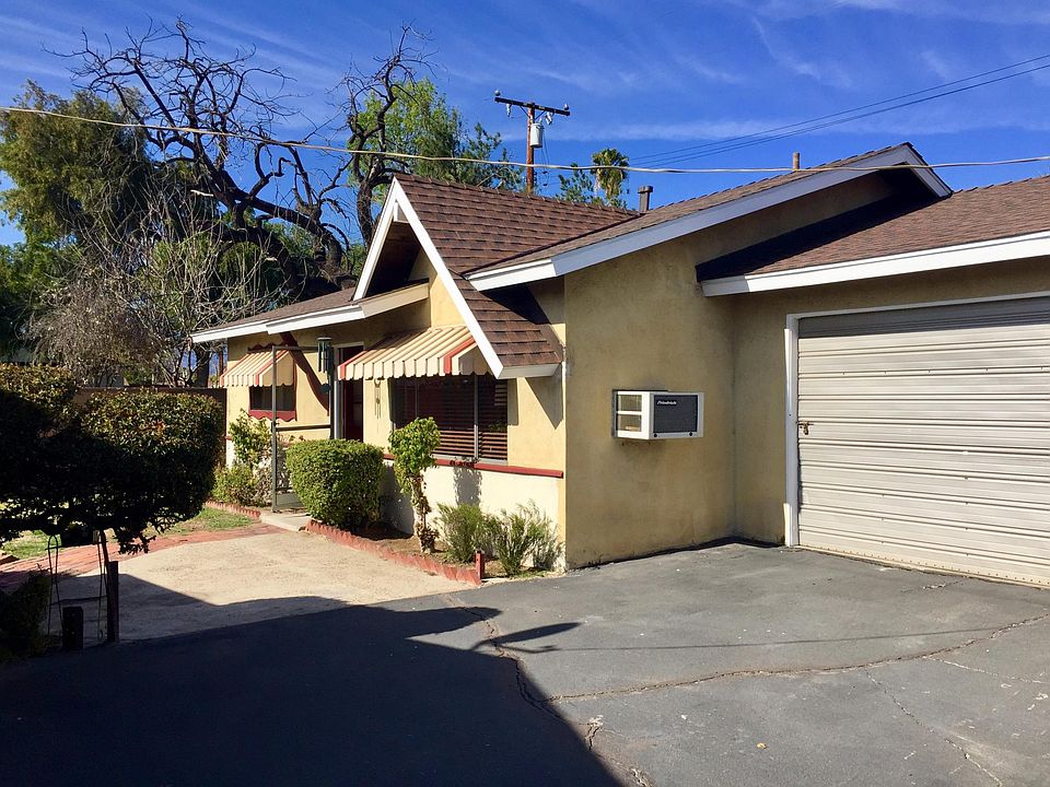 1st image of 13949 Foster Ave #1