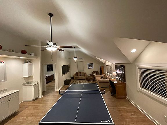 Upstairs guest suite 