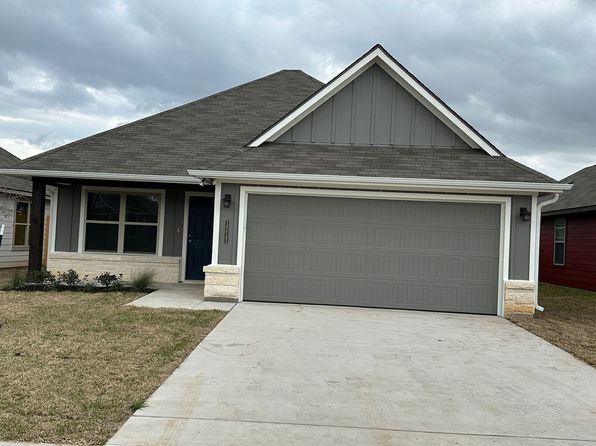 1211 Highgarden Dr