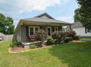 808 N Yankeetown Rd, Boonville, IN 47601