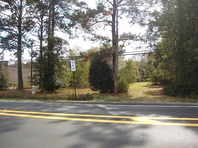 2nd image of 2460 Highway 43 S