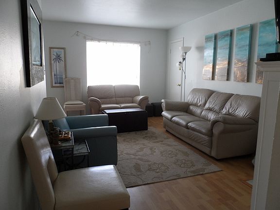 3rd image of 903 Pacific Ave APT D