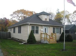 250 Central St, Foxboro, MA 02035