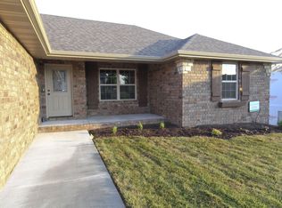 4602 W Oneida Dr, Springfield, MO 65802