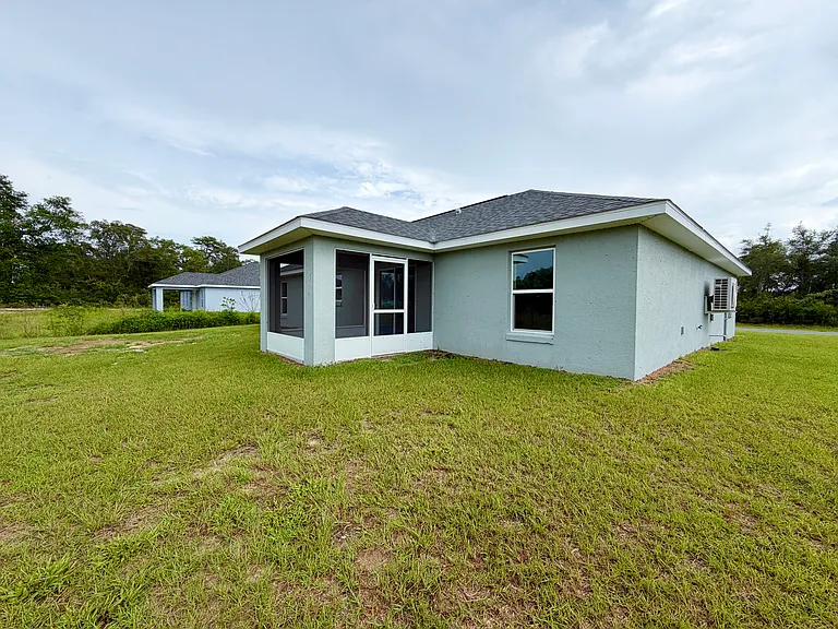 15677 SW 37th Cir — Photo 39