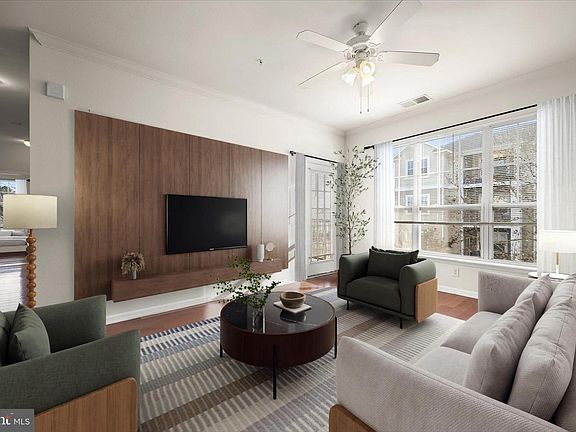 2nd image of 19620 Galway Bay Cir APT 302