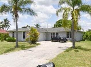 1133 SE Mendoza Ave, Port Saint Lucie, FL 34952