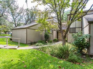 1855 W Lane Dr, Kerrville, TX 78028