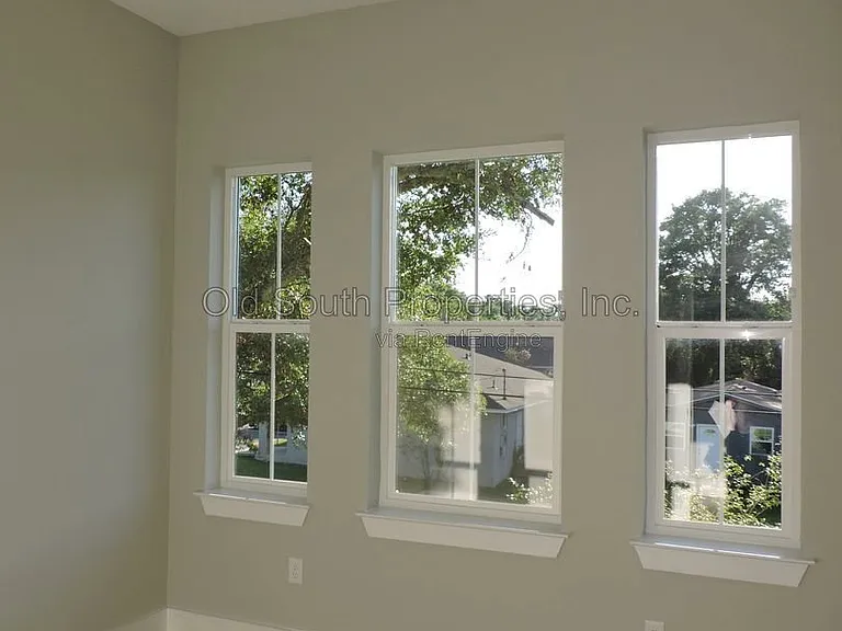 706 N F St #B — Photo 28