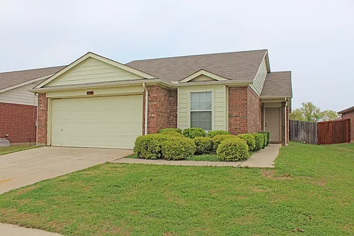 8621 Chisholm Trl Photo 1