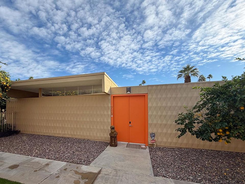 1st image of 72777 El Paseo #712