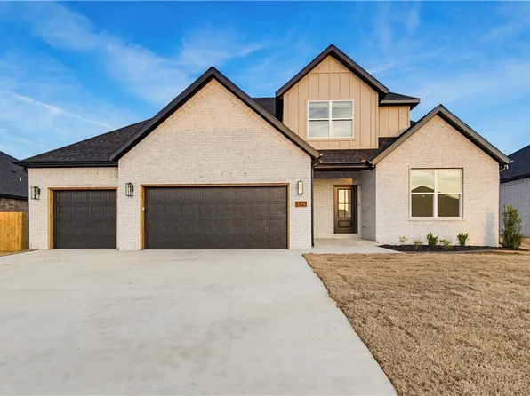 4821 Farmhouse St, Springdale, AR 72762