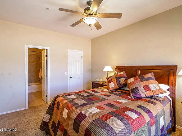 1500 E Pusch Wilderness Dr — Photo 10