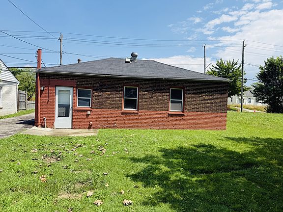 3rd image of 4378 E 175th St