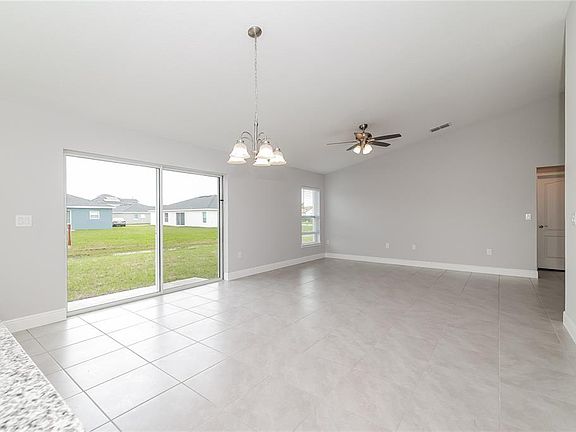 3rd image of 280 BECKENHAM DRIVE