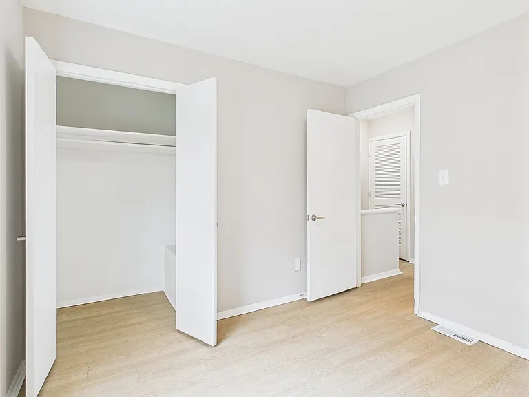 10 W 27th St — Photo 33