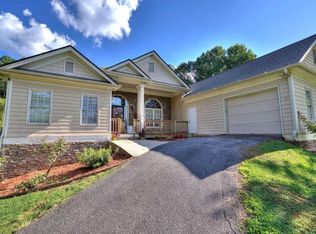 20 Hidden Valley Ln SE, Cartersville, GA 30121