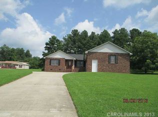 404 Airport Rd, Kannapolis, NC 28081