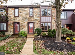 19 Crawford Ct, Hamilton, NJ 08690