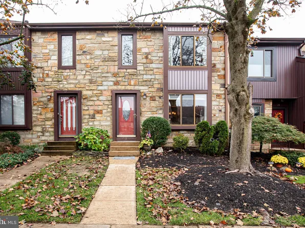 19 Crawford Ct, Hamilton, NJ 08690
