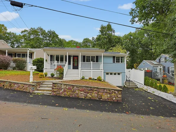 29 Sunnyside Rd, Lynn, MA 01905