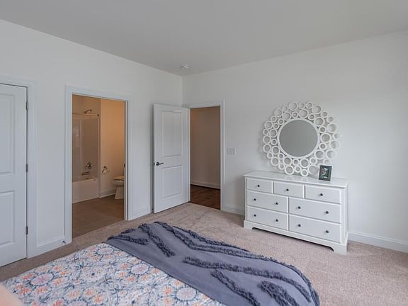 Hadley Bedroom 3 with Full Bath