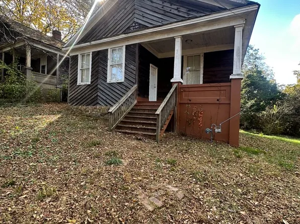 17 Twine St, Anniston, AL 36201