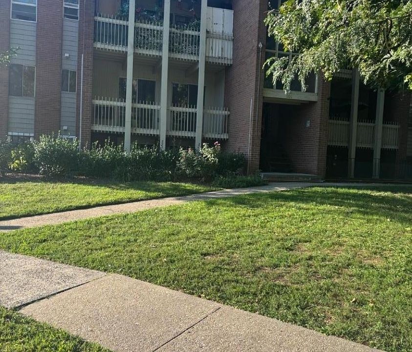 Building Photo 3