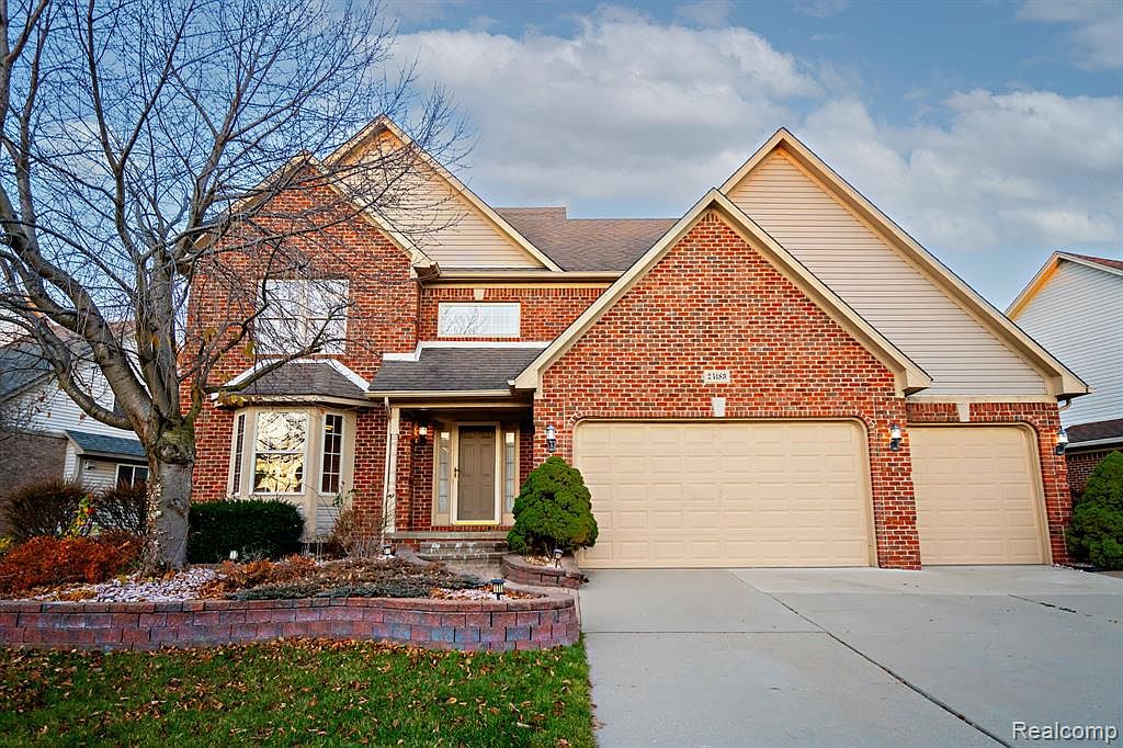 24183 Curt Dr, Brownstown, MI 48183 Zillow