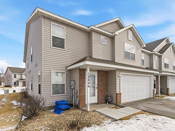 3rd image of 12646 Pond View Rd