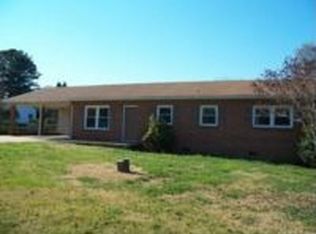 3241 27th Street Pl NE, Hickory, NC 28601