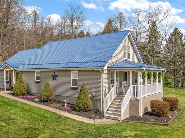 1242 Saxonburg Blvd, Tarentum, PA 15084