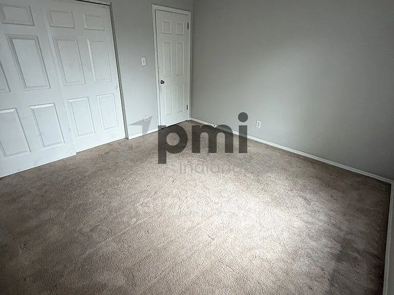 6460 Park Central Way — Photo 44