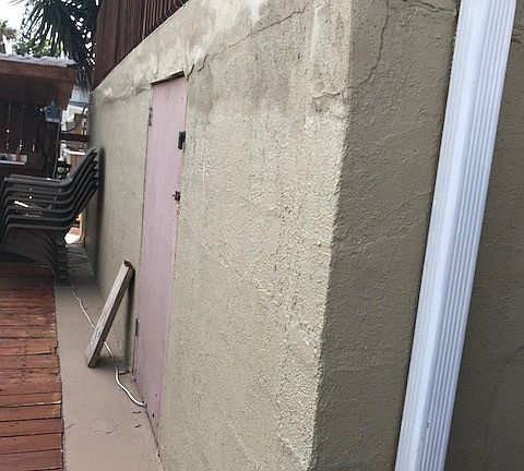 4th image of 790 E Oyster Dr
