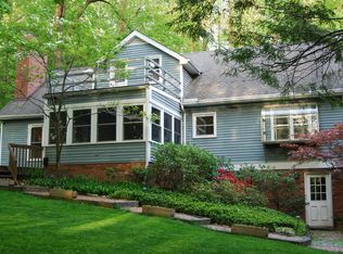 7459 Brigham Rd, Gates Mills, OH 44040