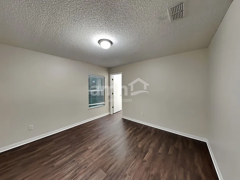 499 Vicks Landing Dr — Photo 23