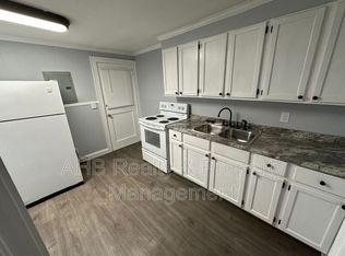 426 S Beaumont Ave APT A, Burlington, NC 27217