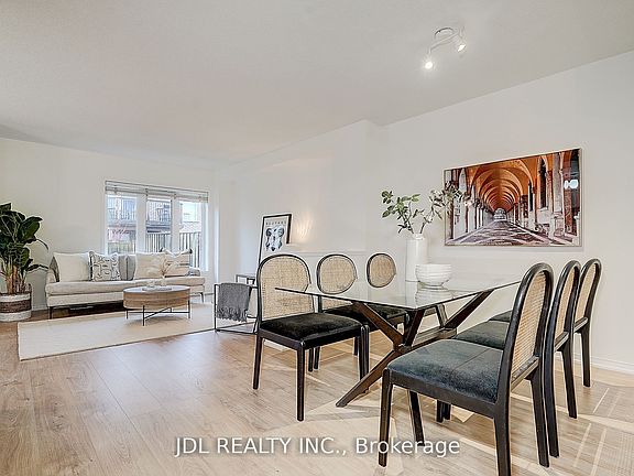 5th image of 47 Millcliff Cir