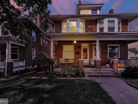 5th image of 218 Telford Ave