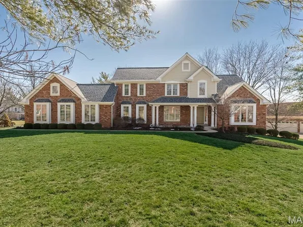 1801 Summer Blossom Pl, Chesterfield, MO 63017