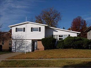 1st image of 2013 SW Crest Dr
