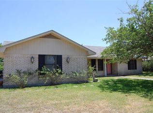 619 Lazy Acres Dr, Woodway, TX 76712