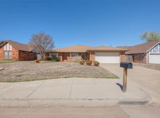 7417 NW 107th St, Oklahoma City, OK 73162